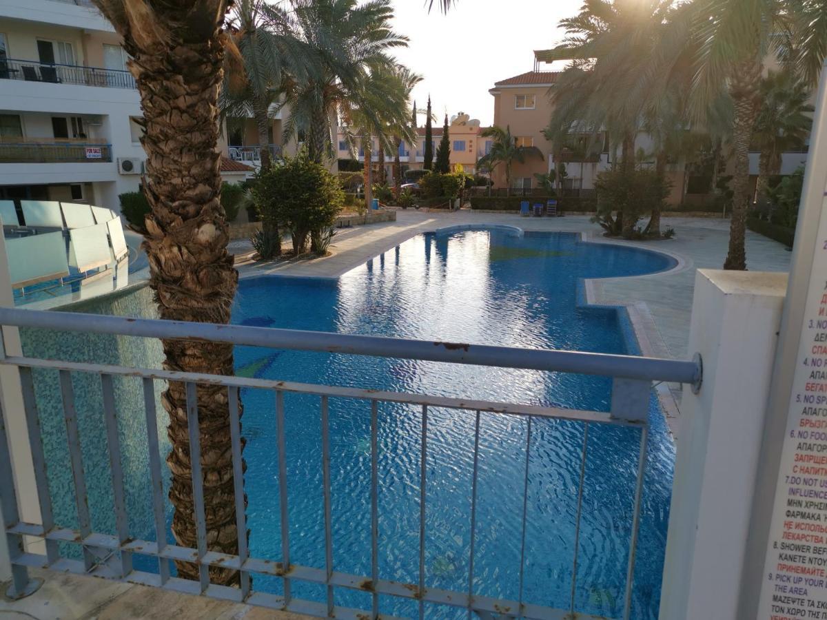 Iris Village, Near Kings Avenue Mall - By Imh Travel & Tours Πάφος Εξωτερικό φωτογραφία