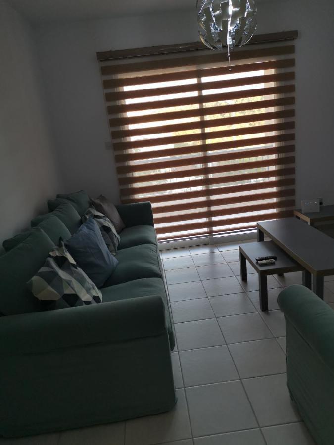 Iris Village, Near Kings Avenue Mall - By Imh Travel & Tours Πάφος Εξωτερικό φωτογραφία