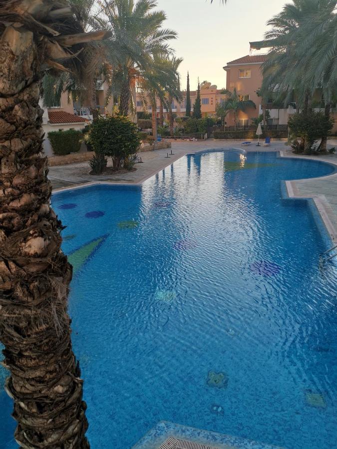 Iris Village, Near Kings Avenue Mall - By Imh Travel & Tours Πάφος Εξωτερικό φωτογραφία