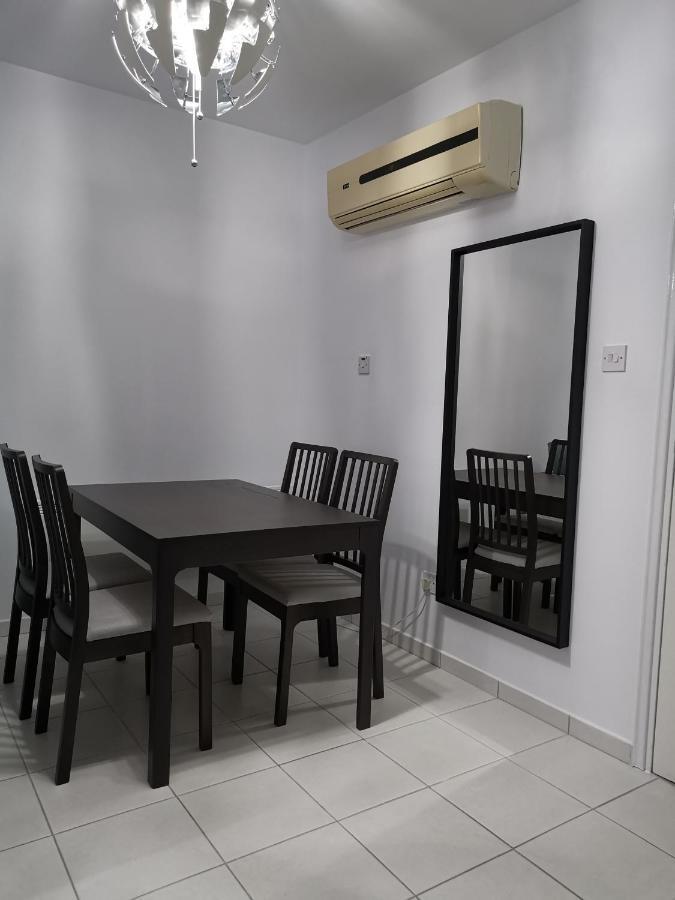 Iris Village, Near Kings Avenue Mall - By Imh Travel & Tours Πάφος Εξωτερικό φωτογραφία