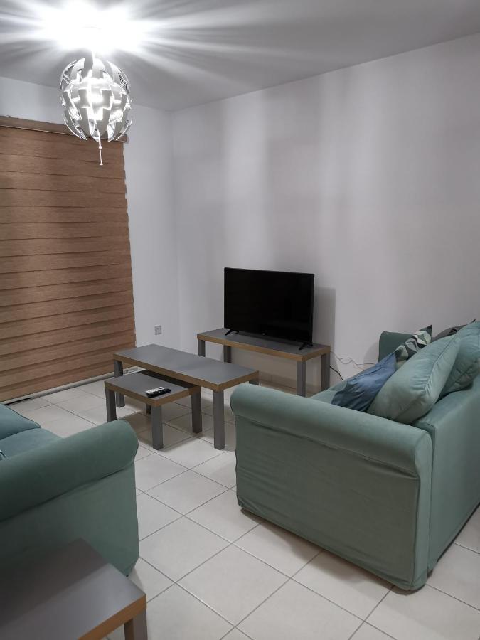 Iris Village, Near Kings Avenue Mall - By Imh Travel & Tours Πάφος Εξωτερικό φωτογραφία