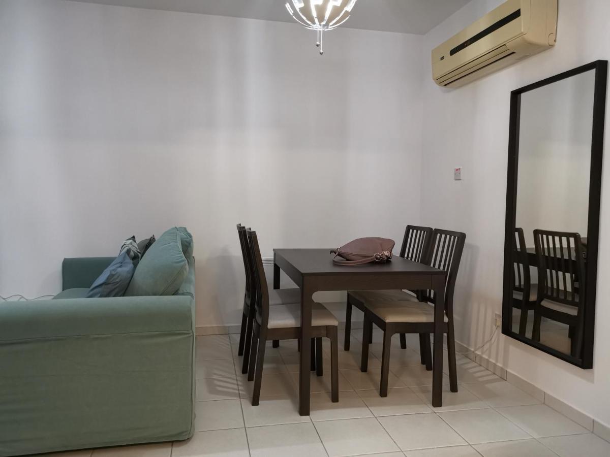 Iris Village, Near Kings Avenue Mall - By Imh Travel & Tours Πάφος Εξωτερικό φωτογραφία